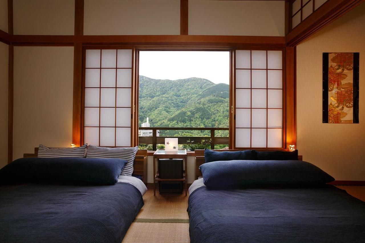 Taisho Modern Zen * 箱根